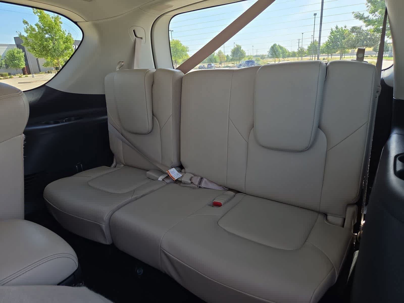 Used 2023 Nissan Armada SL w/ Captain's Chairs Package RWD image 37