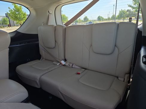 Used 2023 Nissan Armada SL w/ Captain's Chairs Package RWD image 37