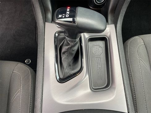 Used 2023 Dodge Charger SXT w/ Blacktop Package image 13