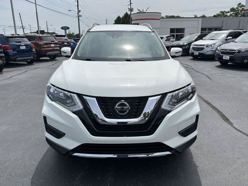 Used 2019 Nissan Rogue S w/ Special Edition Package AWD/4WD image 4