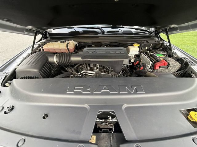 Used 2019 RAM 1500 Big Horn AWD/4WD image 14