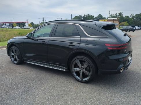 Used 2023 Genesis GV70 2.5T w/ Sport Prestige Package AWD/4WD image 6