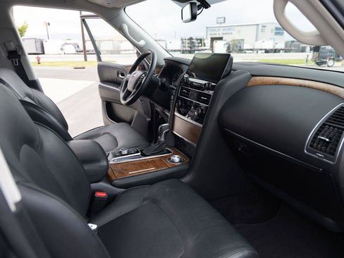 Used 2023 Nissan Armada SL w/ Captain's Chairs Package AWD/4WD image 20