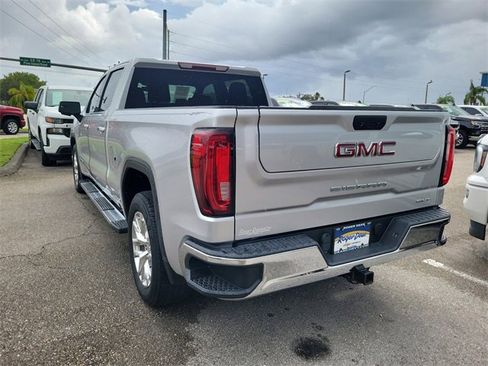Used 2019 GMC Sierra 1500 SLT image 3