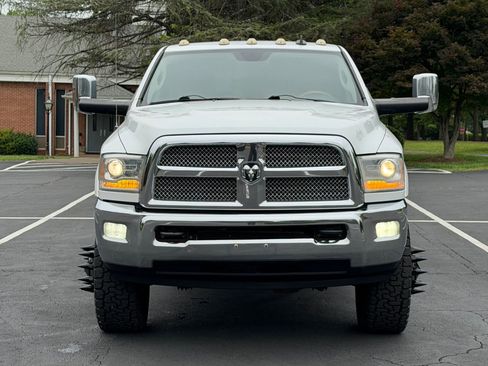 Used 2015 RAM 3500 Laramie Longhorn AWD/4WD image 3