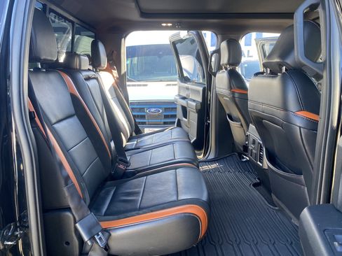 Used 2018 Ford F150 Raptor w/ Equipment Group 802A Luxury image 22