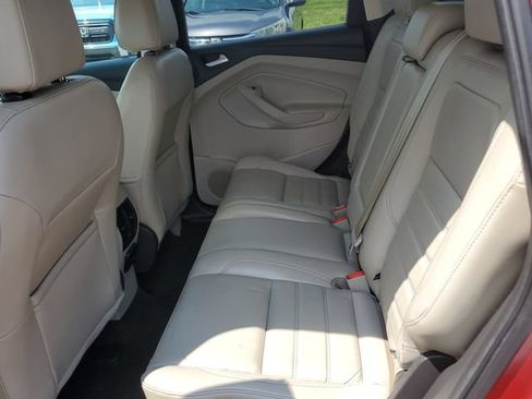 Used 2017 Ford Escape SE w/ SE Leather Comfort Package AWD/4WD image 13