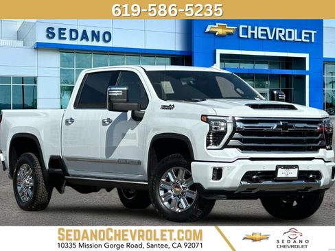 New 2026 Chevrolet Silverado 2500 High Country w/ High Country Premium Package AWD/4WD image 1