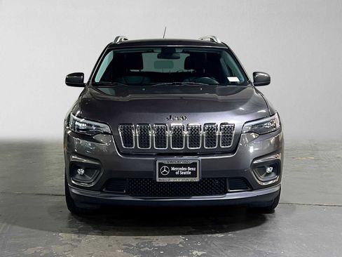 Used 2019 Jeep Cherokee Latitude Plus FWD image 8