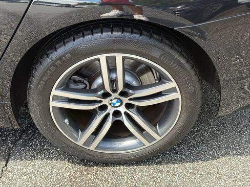 Used 2022 BMW 530i w/ Executive Package RWD image 19