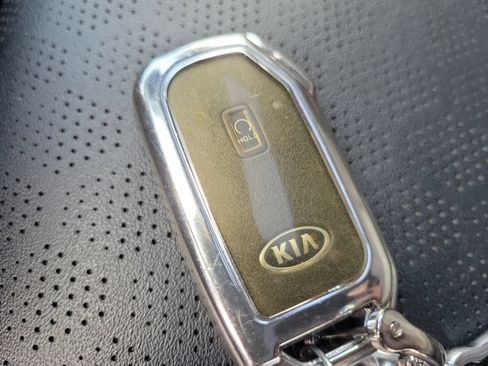 Used 2021 Kia Seltos EX AWD/4WD image 39