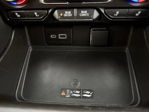 Used 2021 Chevrolet Tahoe Z71 image 41