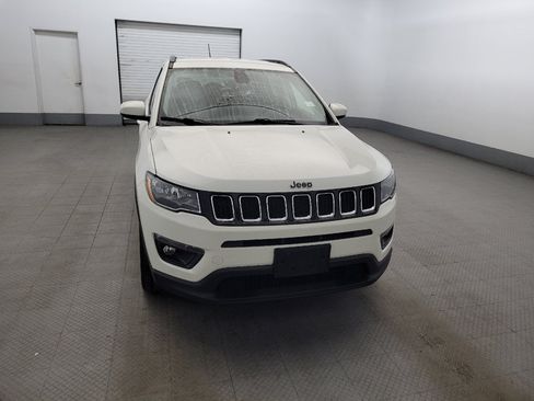 Used 2019 Jeep Compass Latitude w/ Popular Equipment Group AWD/4WD image 14