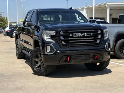 Used 2022 GMC Sierra 1500 AT4 w/ AT4 Preferred Package AWD/4WD image 2