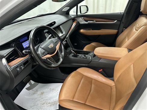 Certified 2023 Cadillac XT5 Premium Luxury w/ LPO, Floor Liner Package image 14