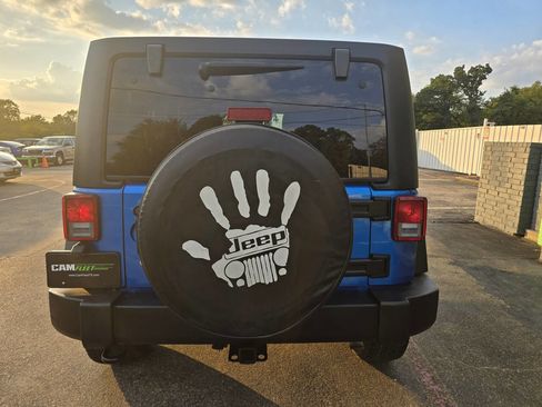 Used 2015 Jeep Wrangler Unlimited Sport w/ Quick Order Package 24S image 10