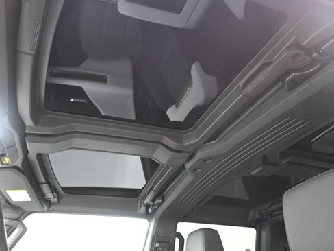 New 2025 GMC Hummer EV 3X w/ Extreme Off-Road Package image 25