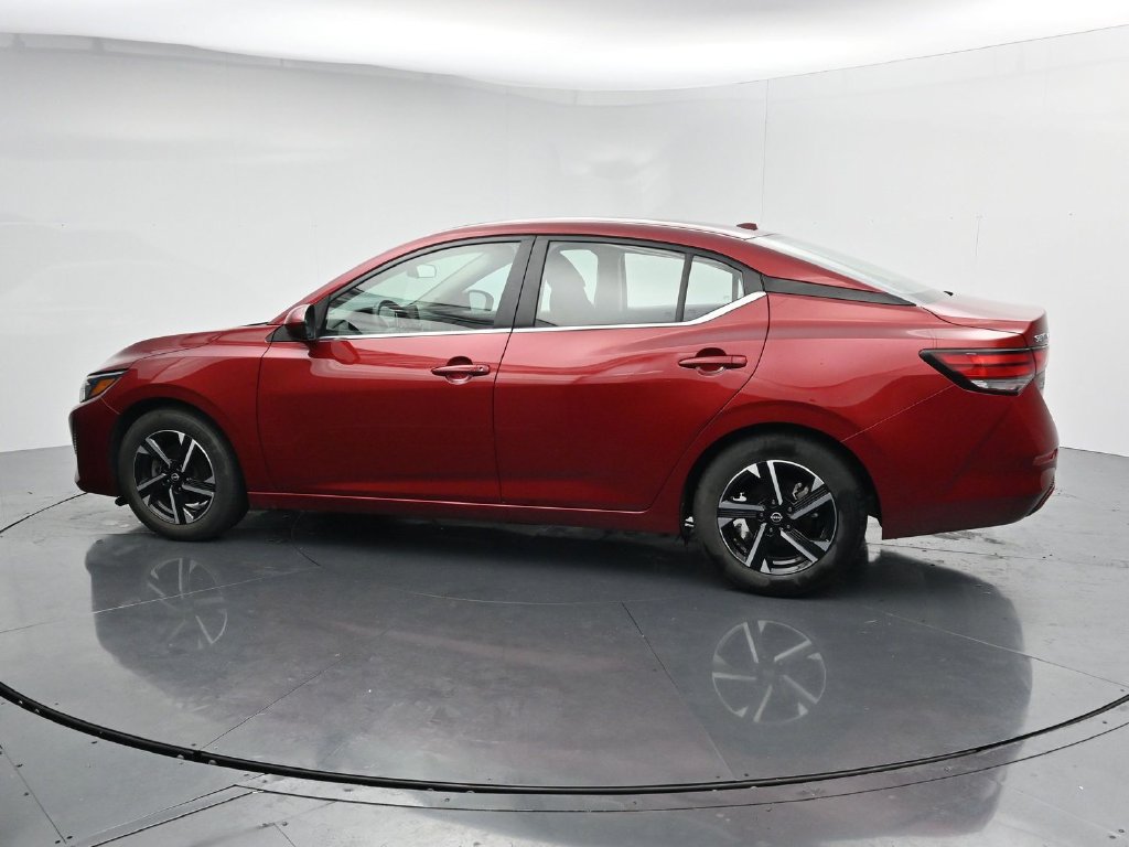 Used 2024 Nissan Sentra SV FWD image 5