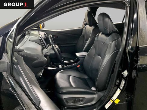 Certified 2021 Toyota Prius Prime XLE FWD image 8