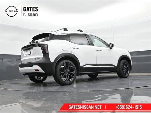 New 2026 Nissan Kicks SR w/ SR Premium Package image 46