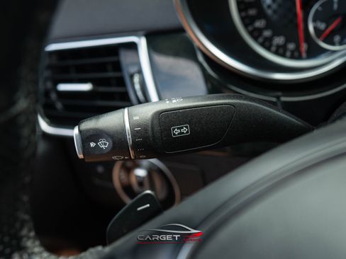 Used 2019 Mercedes-Benz GLE 43 AMG 4MATIC w/ Premium 3 Package image 29