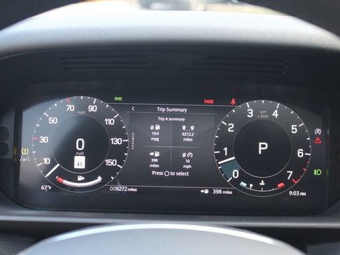 Certified 2025 Land Rover Discovery Dynamic SE image 19