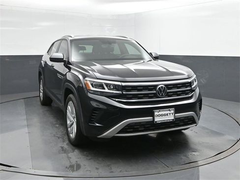 Used 2023 Volkswagen Atlas Cross Sport SE image 22