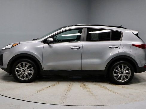 Used 2022 Kia Sportage Nightfall Edition w/ Nighfall AWD Premium Package image 8