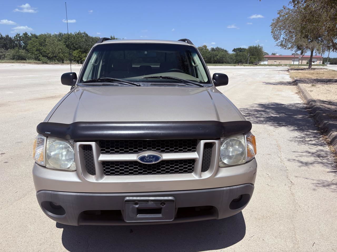 Used 2004 Ford Explorer Sport Trac 2WD image 60