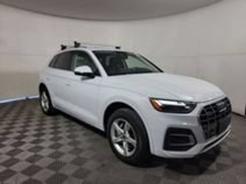 Used 2023 Audi Q5 2.0T Premium w/ Convenience Package AWD/4WD image 21