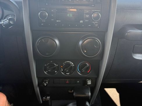Used 2007 Jeep Wrangler X AWD/4WD image 12