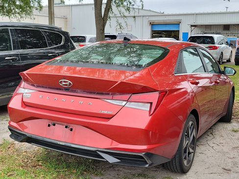 Used 2021 Hyundai Elantra Limited FWD image 8