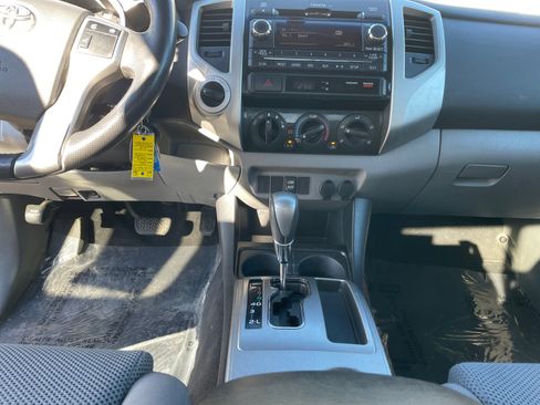 Used 2012 Toyota Tacoma 4x4 Access Cab V6 image 15