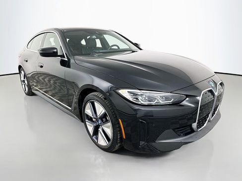 Certified 2023 BMW i4 eDrive35 w/ Premium Package image 3