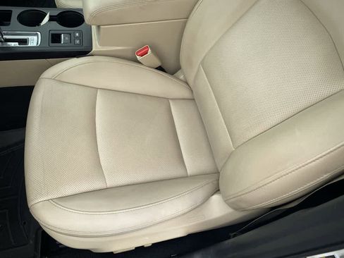 Used 2015 Subaru Outback 2.5i Limited image 11