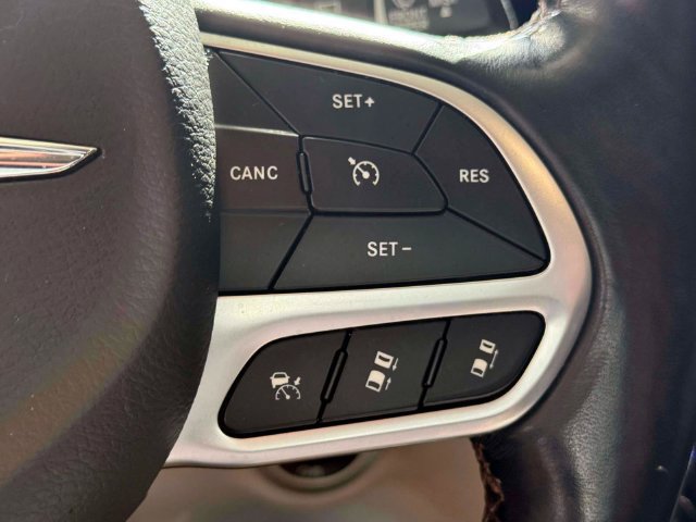 Certified 2019 Chrysler Pacifica Touring-L Plus FWD image 25