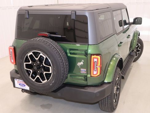 New 2025 Ford Bronco Outer Banks image 34