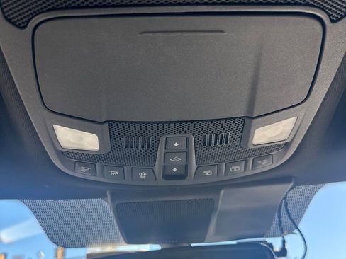 Used 2020 Ford F150 Lariat w/ Equipment Group 502A Luxury AWD/4WD image 23