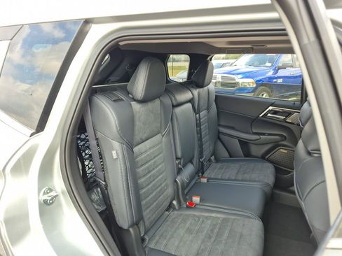 New 2026 Mitsubishi Outlander SE FWD image 63