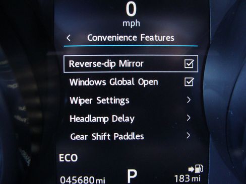 Used 2017 Jaguar XF Premium image 23