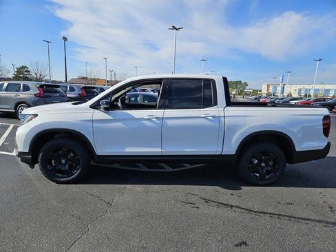 New 2026 Honda Ridgeline Black Edition image 4
