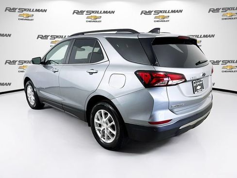 Used 2024 Chevrolet Equinox LT FWD image 5