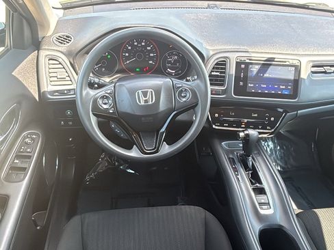 Used 2016 Honda HR-V EX image 17