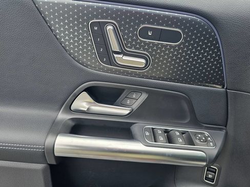 New 2026 Mercedes-Benz GLA 250 image 17