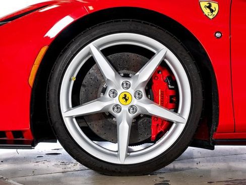 Certified 2020 Ferrari F8 Tributo image 15