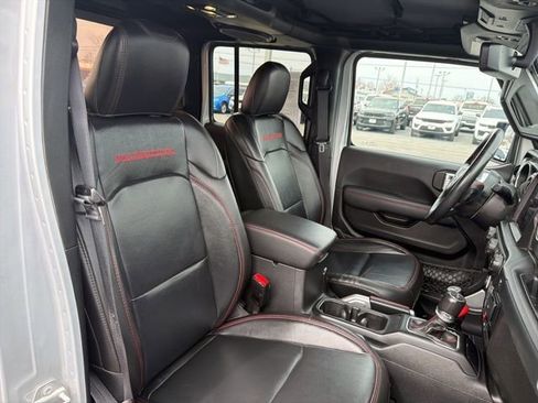 Used 2022 Jeep Gladiator Rubicon w/ LED Lighting Group AWD/4WD image 18