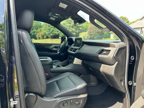 Used 2024 Chevrolet Tahoe LS RWD image 37