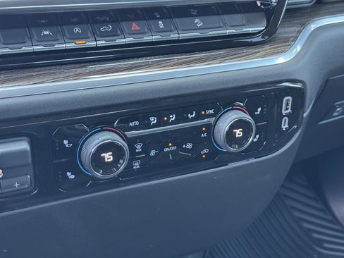 New 2026 Chevrolet Silverado 1500 LT w/ Z71 Off-Road Package AWD/4WD image 29