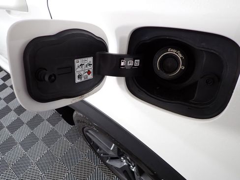 Used 2025 Ford Explorer ST image 47