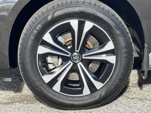 Certified 2024 Toyota bZ4X XLE image 26